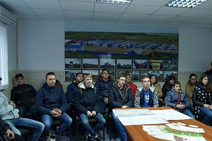 Студенты Староминского техникума посетили кролеферму Панкроль